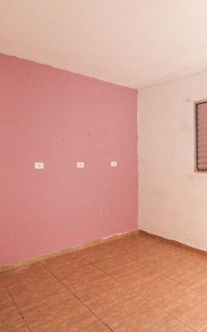 Casa para alugar com 65m², 1 quarto e sem vaga Casa para alugar com 65m², 1 quarto e sem vagaSala