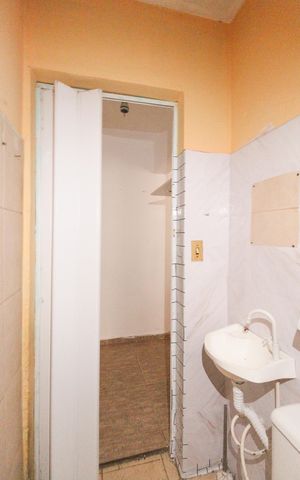 Casa para alugar com 65m², 1 quarto e sem vaga Casa para alugar com 65m², 1 quarto e sem vagaBanheiro Social