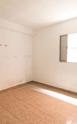 Casa para alugar com 65m², 1 quarto e sem vaga Casa para alugar com 65m², 1 quarto e sem vagaQuarto