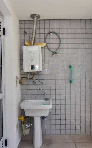 Apartamento à venda com 66m², 2 quartos e 1 vagaÁrea de Serviço