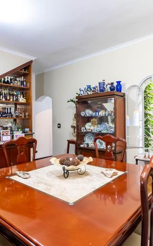 Casa para alugar com 400m², 6 quartos e 2 vagasSala de Jantar