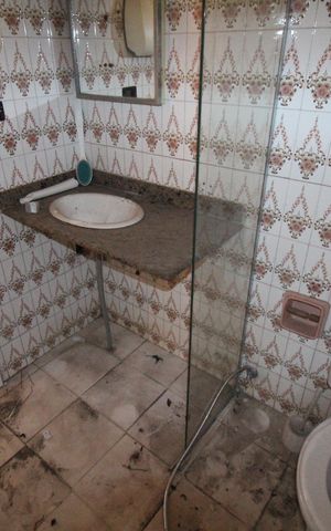 Casa à venda com 147m², 3 quartos e 4 vagasBanheiro