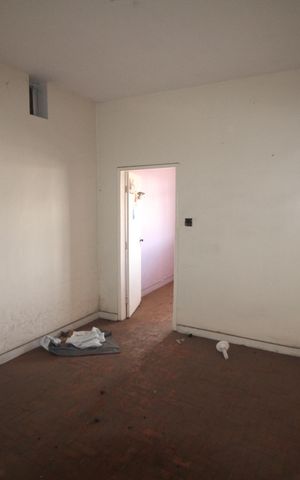 Casa à venda com 147m², 3 quartos e 4 vagasSala