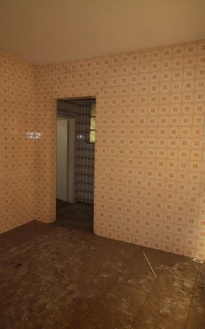 Casa à venda com 147m², 3 quartos e 4 vagasCopa