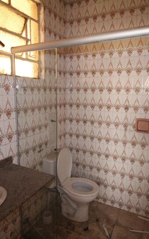 Casa à venda com 147m², 3 quartos e 4 vagasBanheiro