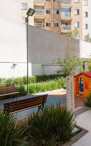 Apartamento à venda com 33m², 2 quartos e sem vaga Apartamento à venda com 33m², 2 quartos e sem vagaÁrea comum - Playground