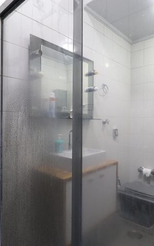 Casa à venda com 100m², 2 quartos e 1 vagaBanheiro