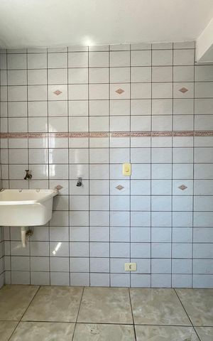 Casa para alugar com 250m², 2 quartos e 1 vaga Casa para alugar com 250m², 2 quartos e 1 vagaÁrea de Serviço