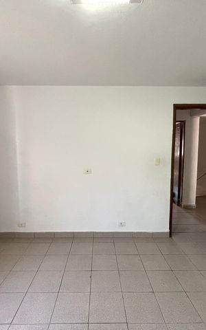 Casa para alugar com 250m², 2 quartos e 1 vaga Casa para alugar com 250m², 2 quartos e 1 vagaQuarto 2