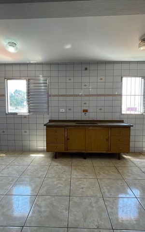 Casa para alugar com 250m², 2 quartos e 1 vaga Casa para alugar com 250m², 2 quartos e 1 vagaCozinha