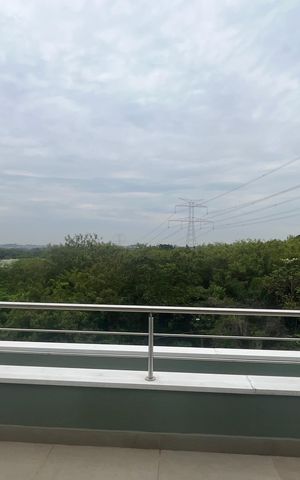 Casa de condomínio à venda com 300m², 5 quartos e 5 vagas