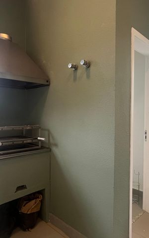 Casa de condomínio à venda com 300m², 5 quartos e 5 vagas