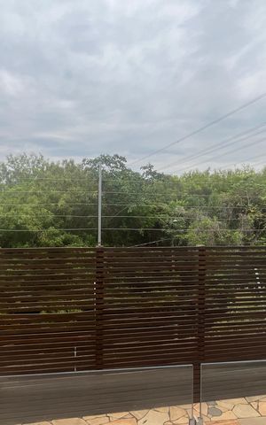 Casa de condomínio à venda com 300m², 5 quartos e 5 vagas