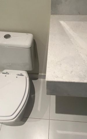 Casa de condomínio à venda com 300m², 5 quartos e 5 vagas