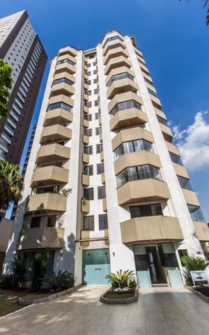 Apartamento para alugar com 112m², 3 quartos e 2 vagasFachada