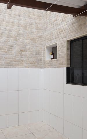 Casa à venda com 80m², 2 quartos e 1 vagaÁrea de Serviço