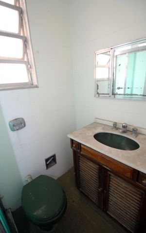 Apartamento à venda com 65m², 3 quartos e sem vagaBanheiro