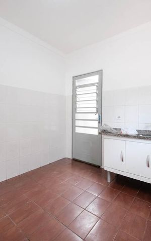 Casa à venda com 257m², 5 quartos e 3 vagasCozinha