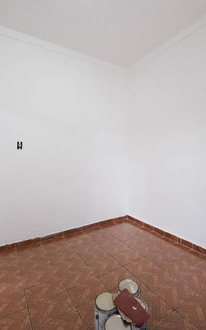 Casa à venda com 257m², 5 quartos e 3 vagasQuarto 2