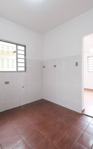 Casa à venda com 257m², 5 quartos e 3 vagasCozinha