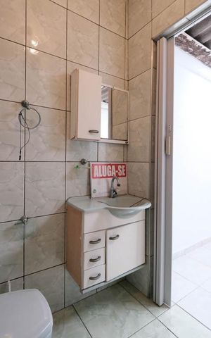 Casa à venda com 257m², 5 quartos e 3 vagasBanheiro
