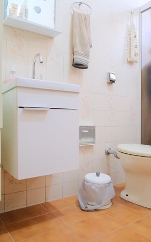 Casa para alugar com 235m², 3 quartos e 4 vagasBanheiro Social