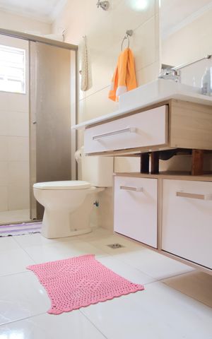 Casa para alugar com 235m², 3 quartos e 4 vagasBanheiro 2