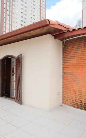 Casa para alugar com 235m², 3 quartos e 4 vagasVaranda da Suíte