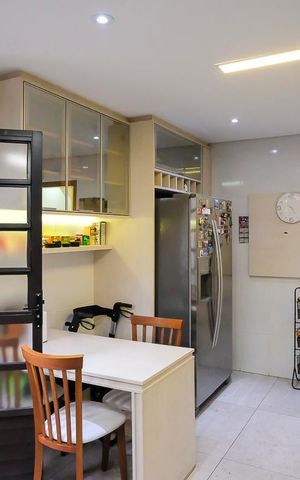 Apartamento à venda com 140m², 4 quartos e 2 vagasCozinha