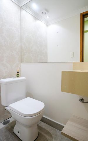 Apartamento à venda com 140m², 4 quartos e 2 vagasLavabo