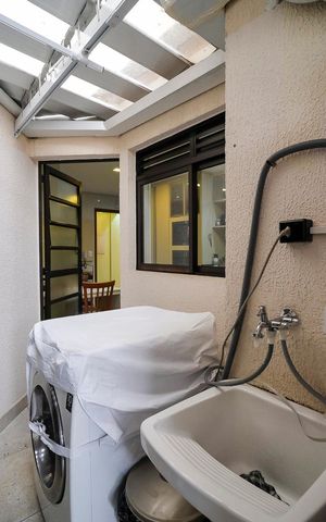 Apartamento à venda com 140m², 4 quartos e 2 vagasÁrea de serviço