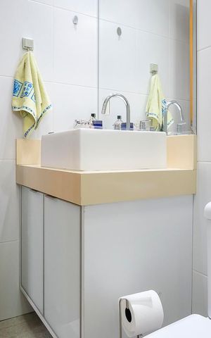 Apartamento à venda com 140m², 4 quartos e 2 vagasBanheiro da suíte 2