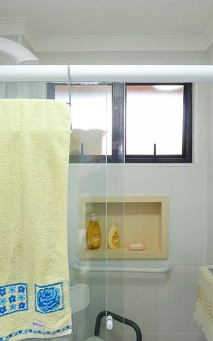 Apartamento à venda com 140m², 4 quartos e 2 vagasBanheiro da suíte 2