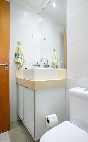 Apartamento à venda com 140m², 4 quartos e 2 vagasBanheiro da suíte 2