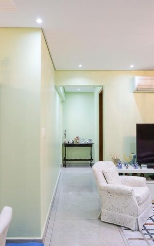 Apartamento à venda com 140m², 4 quartos e 2 vagasSala