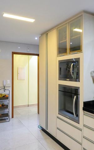 Apartamento à venda com 140m², 4 quartos e 2 vagasCozinha