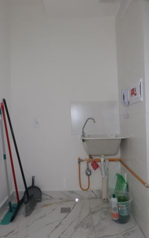 Apartamento à venda com 32m², 2 quartos e sem vagaCozinha e Área de Serviço