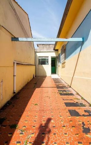 Casa à venda com 180m², 4 quartos e 2 vagas Casa à venda com 180m², 4 quartos e 2 vagasÁrea comum casa 2