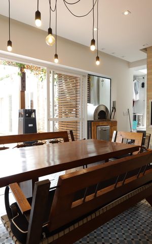 Casa de condomínio à venda com 420m², 4 quartos e 7 vagasÁrea gourmet