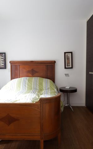 Casa de condomínio à venda com 420m², 4 quartos e 7 vagasSuíte 3