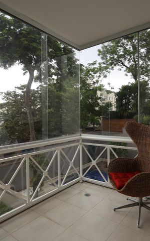 Casa de condomínio à venda com 420m², 4 quartos e 7 vagasVaranda da Suíte