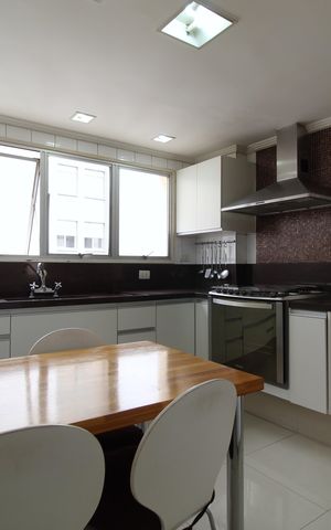 Apartamento à venda com 170m², 3 quartos e 3 vagasCozinha