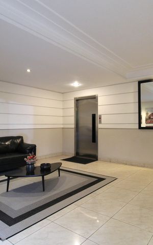 Apartamento à venda com 170m², 3 quartos e 3 vagasHall Social