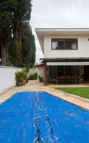 Casa à venda com 431m², 3 quartos e 3 vagas