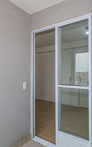 Apartamento para alugar com 32m², 2 quartos e sem vaga Apartamento para alugar com 32m², 2 quartos e sem vagaVaranda da Sala/Cozinha