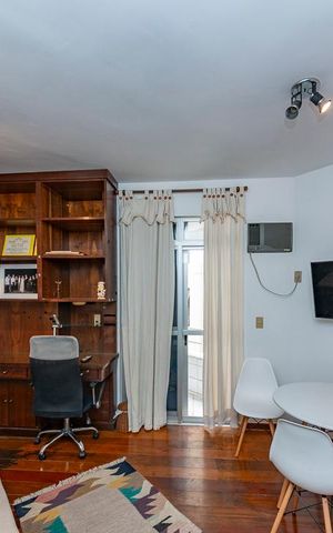Apartamento à venda com 40m², 1 quarto e 1 vaga Apartamento à venda com 40m², 1 quarto e 1 vagaSala