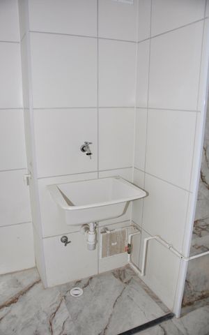 Apartamento para alugar com 32m², 2 quartos e sem vaga Apartamento para alugar com 32m², 2 quartos e sem vagaÁrea de Serviço