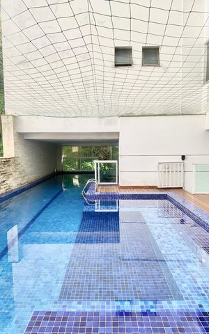 Apartamento à venda com 113m², 2 quartos e 2 vagas Apartamento à venda com 113m², 2 quartos e 2 vagasÁrea comum - Piscina