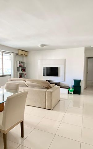 Apartamento à venda com 113m², 2 quartos e 2 vagas Apartamento à venda com 113m², 2 quartos e 2 vagasSala