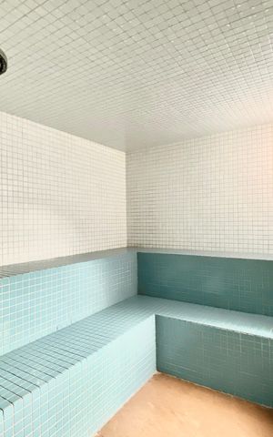 Apartamento à venda com 113m², 2 quartos e 2 vagas Apartamento à venda com 113m², 2 quartos e 2 vagasSauna